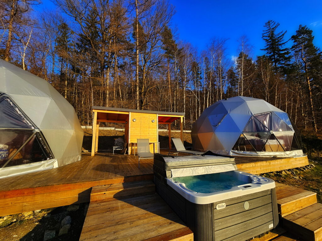 35m2 GLAMPING NAMAS Ø6,7m ICO F3 H4m · 38