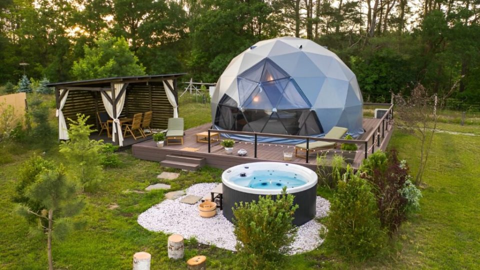 setnowa_glamping_geodomas_40-1
